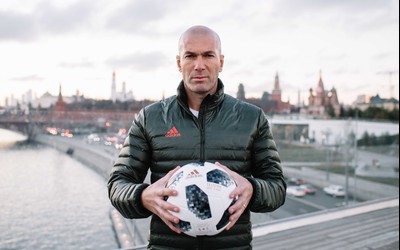 冠竞电竞焦点-伊拉克队团队庆祝照片疯传