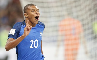 冠竞电竞精华-切尔西女足联赛卫冕成功在即